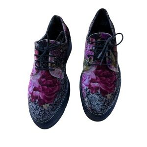 Summit by White Mountain Women's Floral Velvet Lace-Up Shoes - Pink Multi